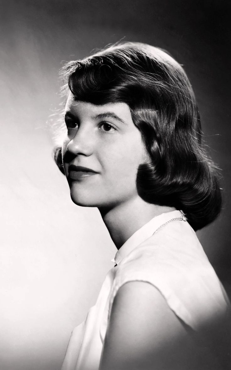 Sylvia Plath: The Intensity of Confessional Poetry